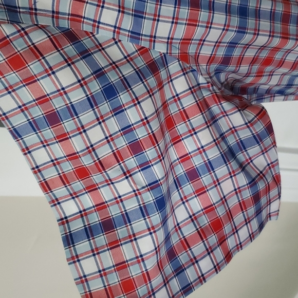 Cabela's short sleeve shirt - Picture 2 of 7